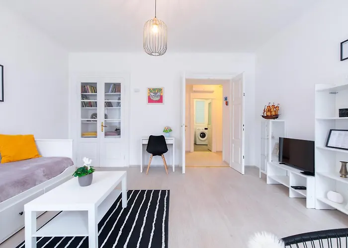 Capo Franko Apartment